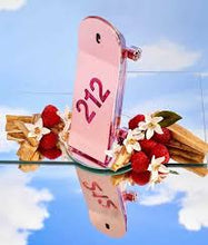 Cargar imagen en el visor de la galería, CAROLINA HERRERA - 212 HEROES FOREVER YOUNG EDP - MUJER
