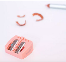 Cargar imagen en el visor de la galería, BENEFIT - ALL PURPOSE SHARPENER SACAPUNTAS MULTIUSOS - MUJER