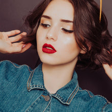 Cargar imagen en el visor de la galería, ILOVEPINCH - MIXOLOGY MINI LABIAL LIQUID LIPSTICK - U