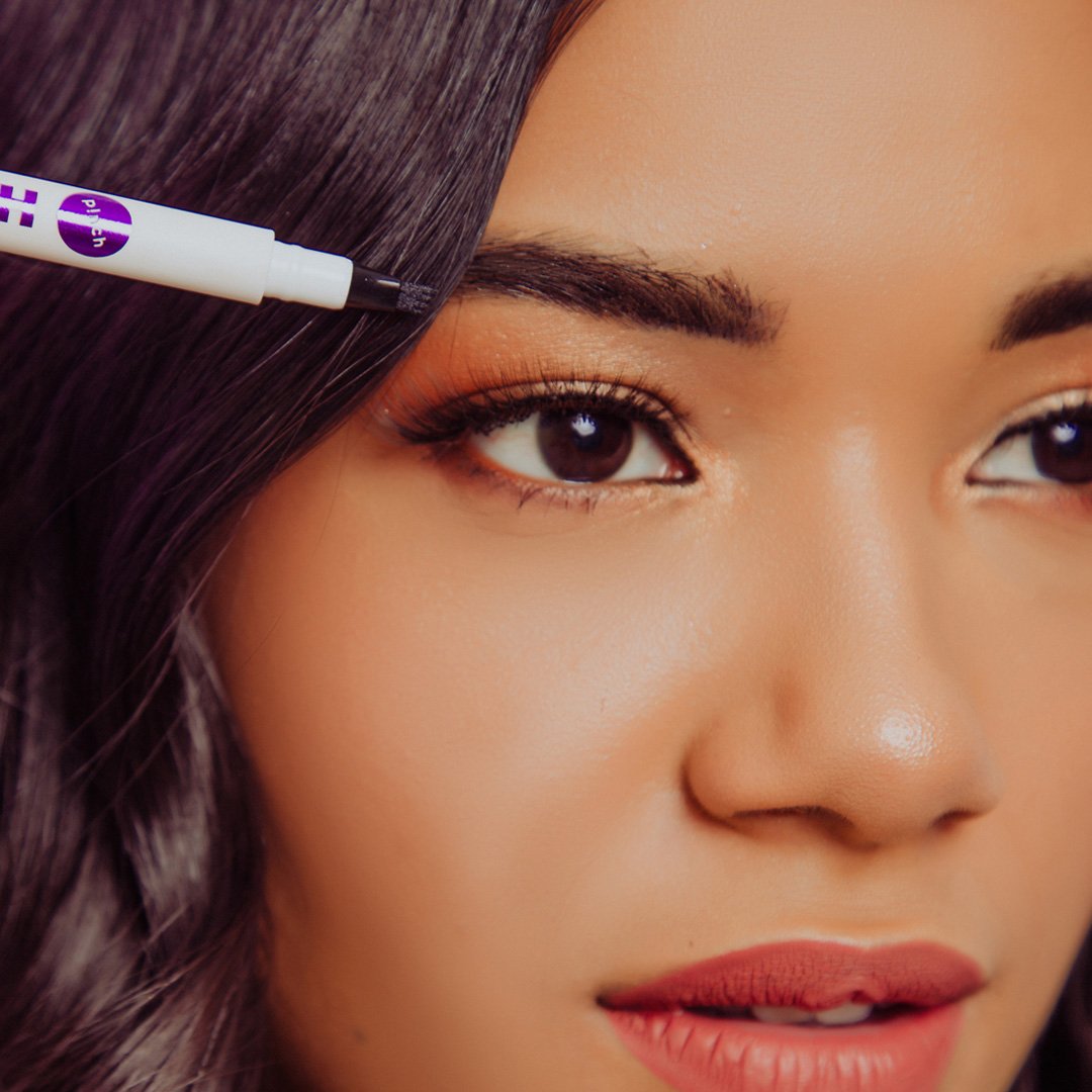 ILOVEPINCH - LAPIZ DEFINIDOR DE CEJAS BROWTEL - U